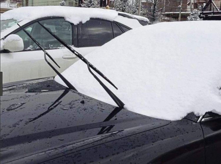 How to Keep Ice Off Your Windshield Wipers