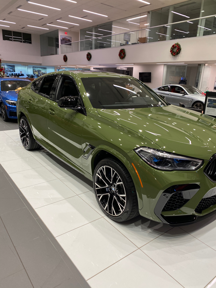 Bmw x6m urban green