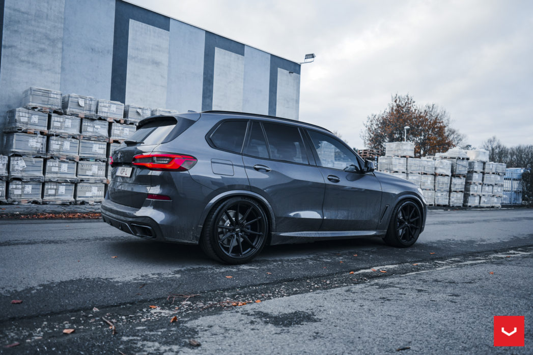Name:  BMW-X5-Hybrid-Forged-Series-HF-3--Vossen-Wheels-2020-906-1047x698.jpg
Views: 758
Size:  164.8 KB