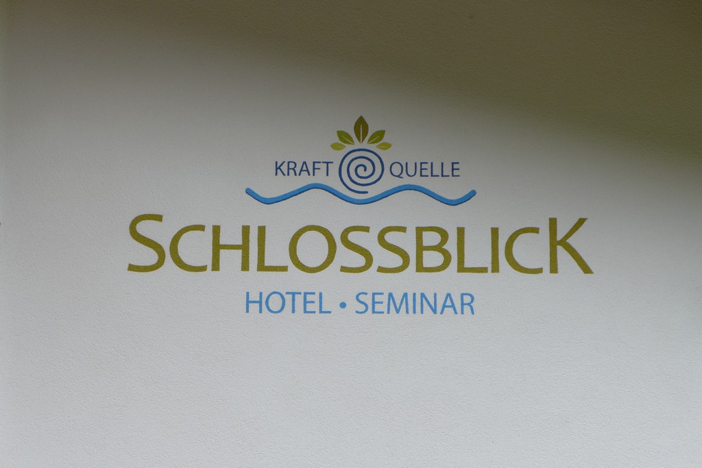 Name:  schloss Blick Hotel Kufstein   P1000990.jpg
Views: 10235
Size:  144.2 KB