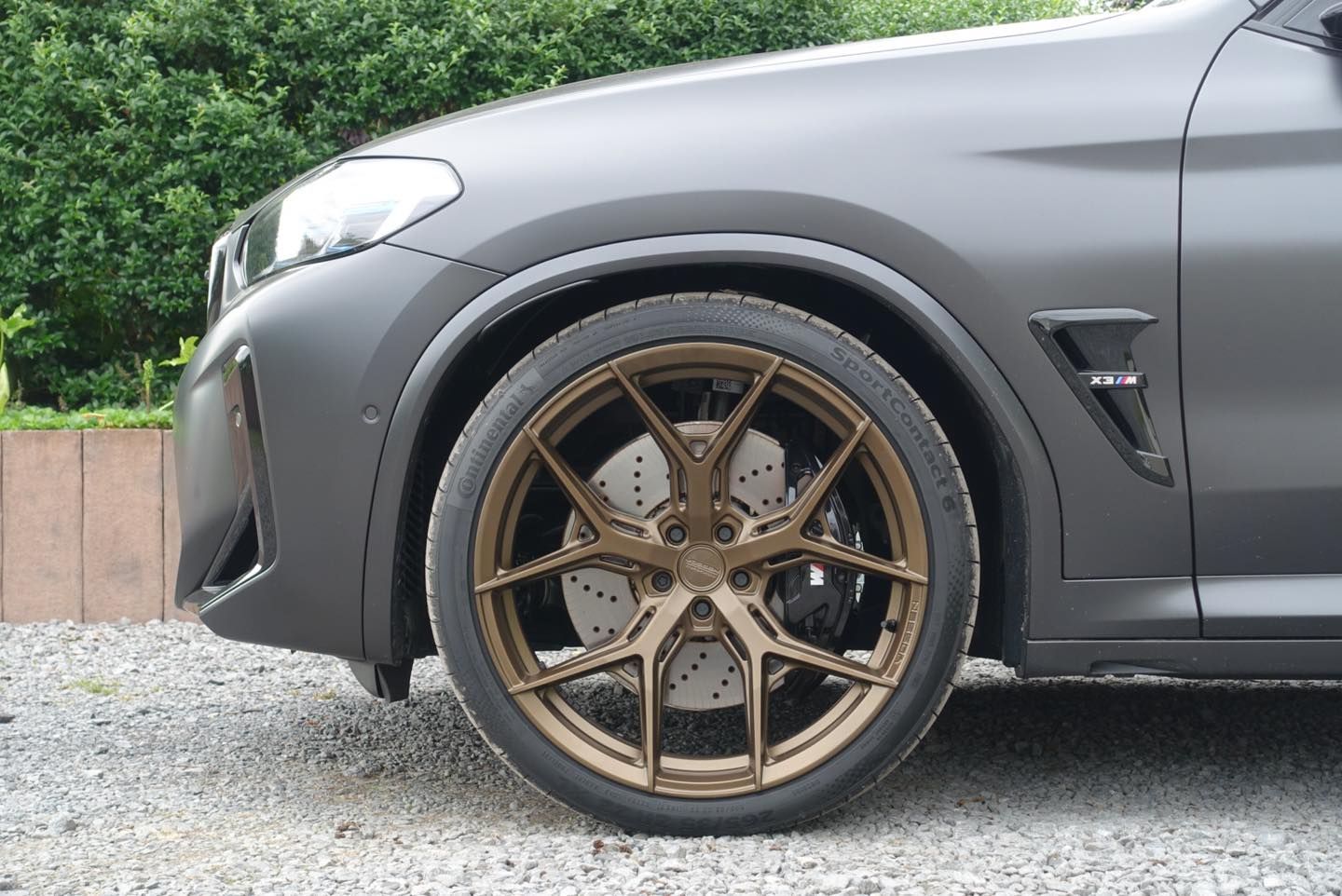 Name:  bmw-x3m-with-bronze-vossen-hf5-wheels-4.jpeg
Views: 54
Size:  206.5 KB