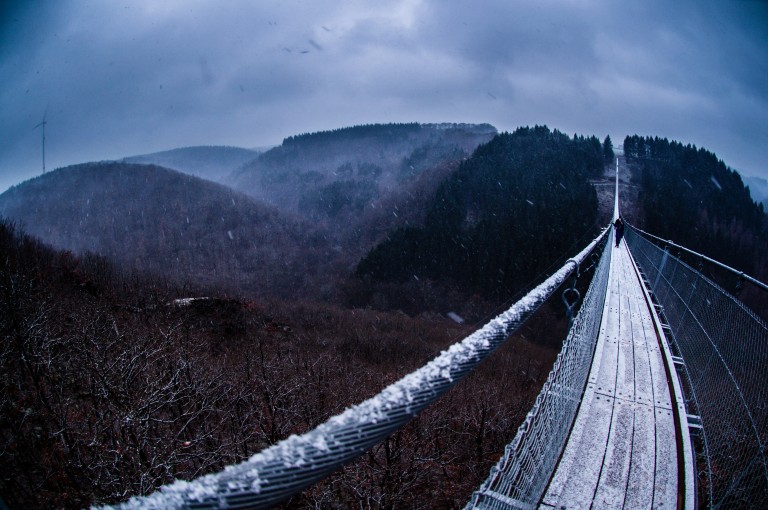 Name:  suspension bridge hngeseilbrcke geierlay  0414-Gemma-Geierlay-Germanys-Longest-Suspension-Bri.jpg
Views: 10235
Size:  110.8 KB