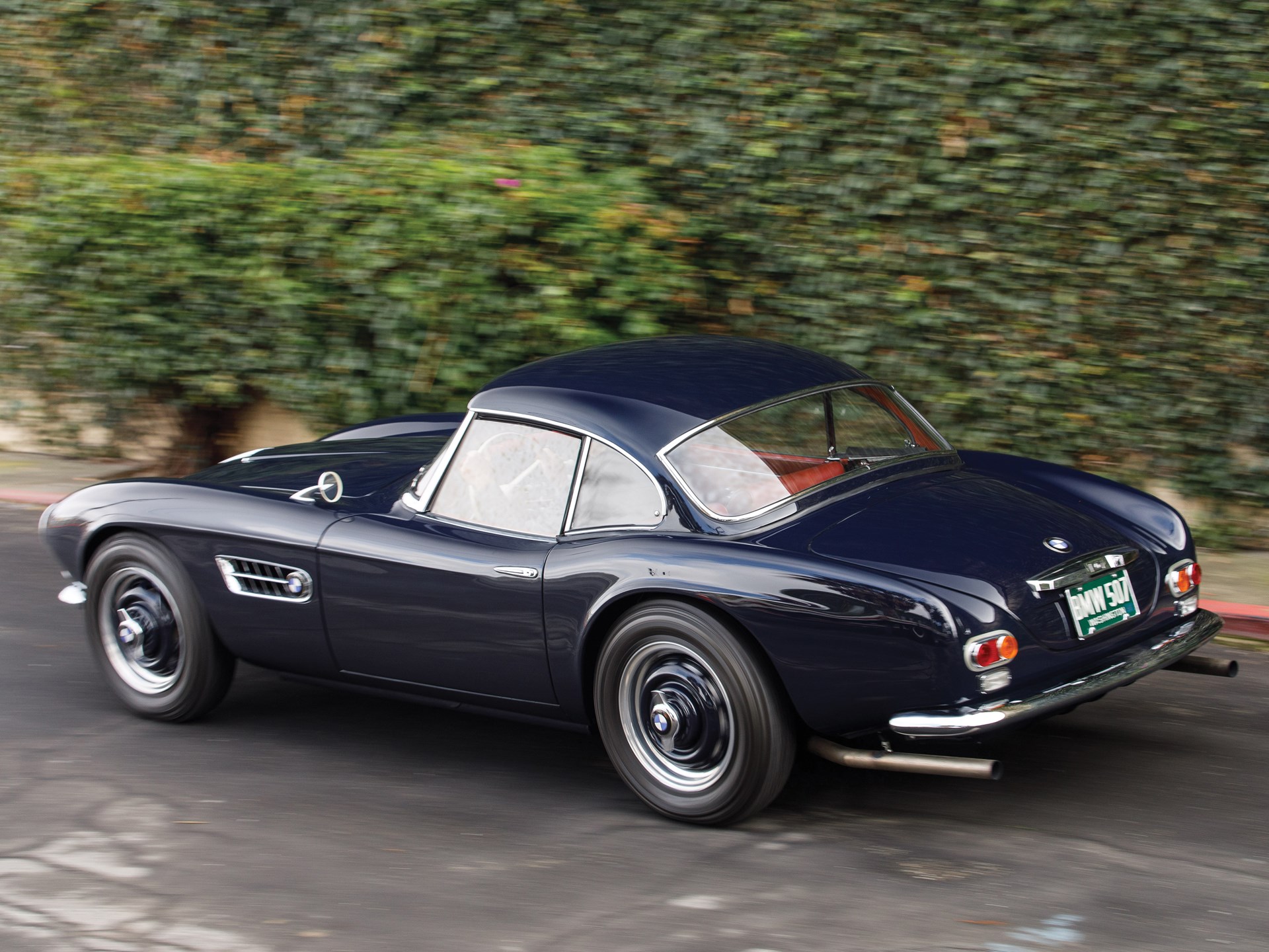 Name:  1958 BMW 507 Roadster S2 70157 RM Arizona 2019-19.jpg
Views: 4396
Size:  494.8 KB