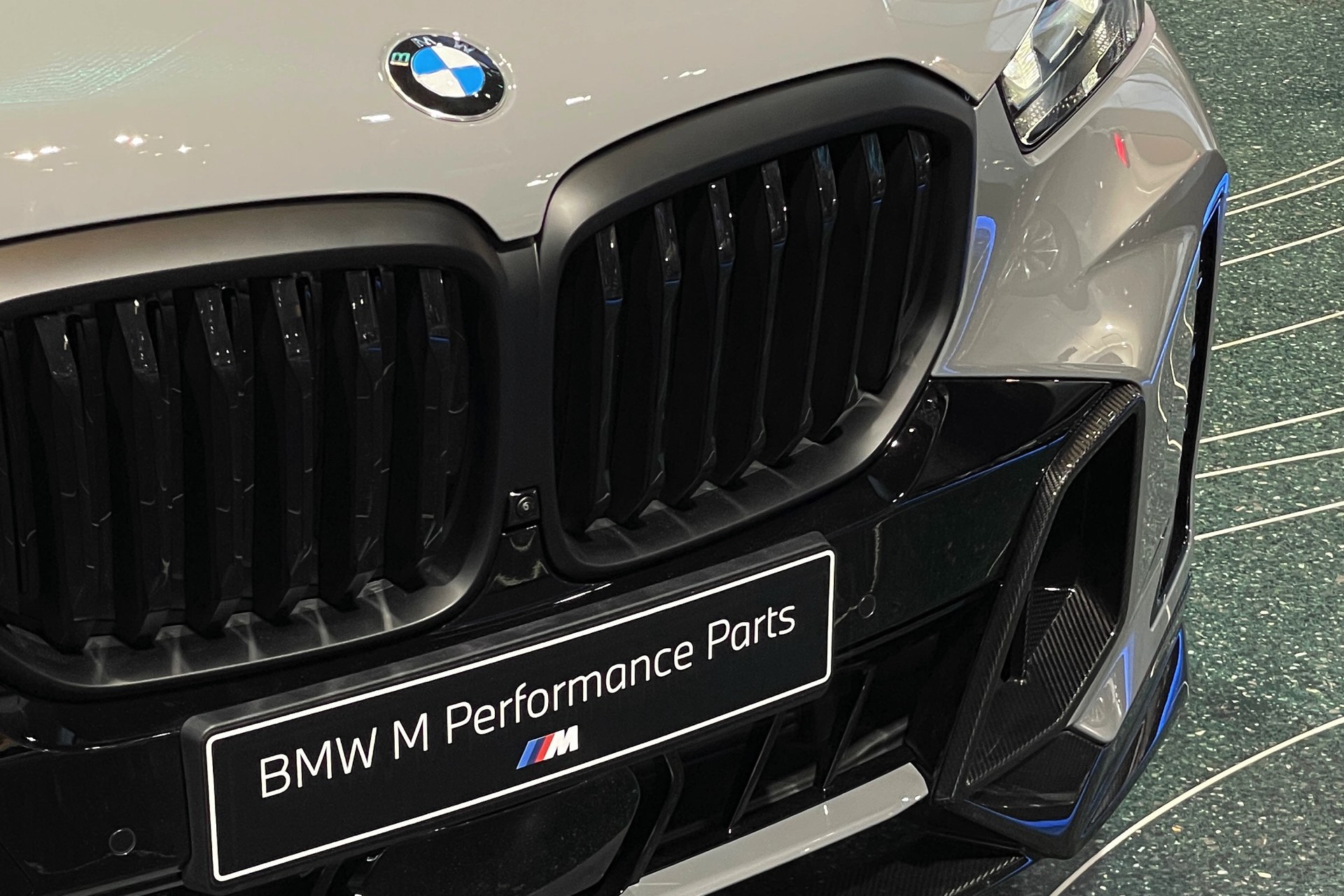 Name:  2024 BMW X5 LCI G05 Nardo Gray Individual M Performance Parts 16.jpg
Views: 0
Size:  427.6 KB