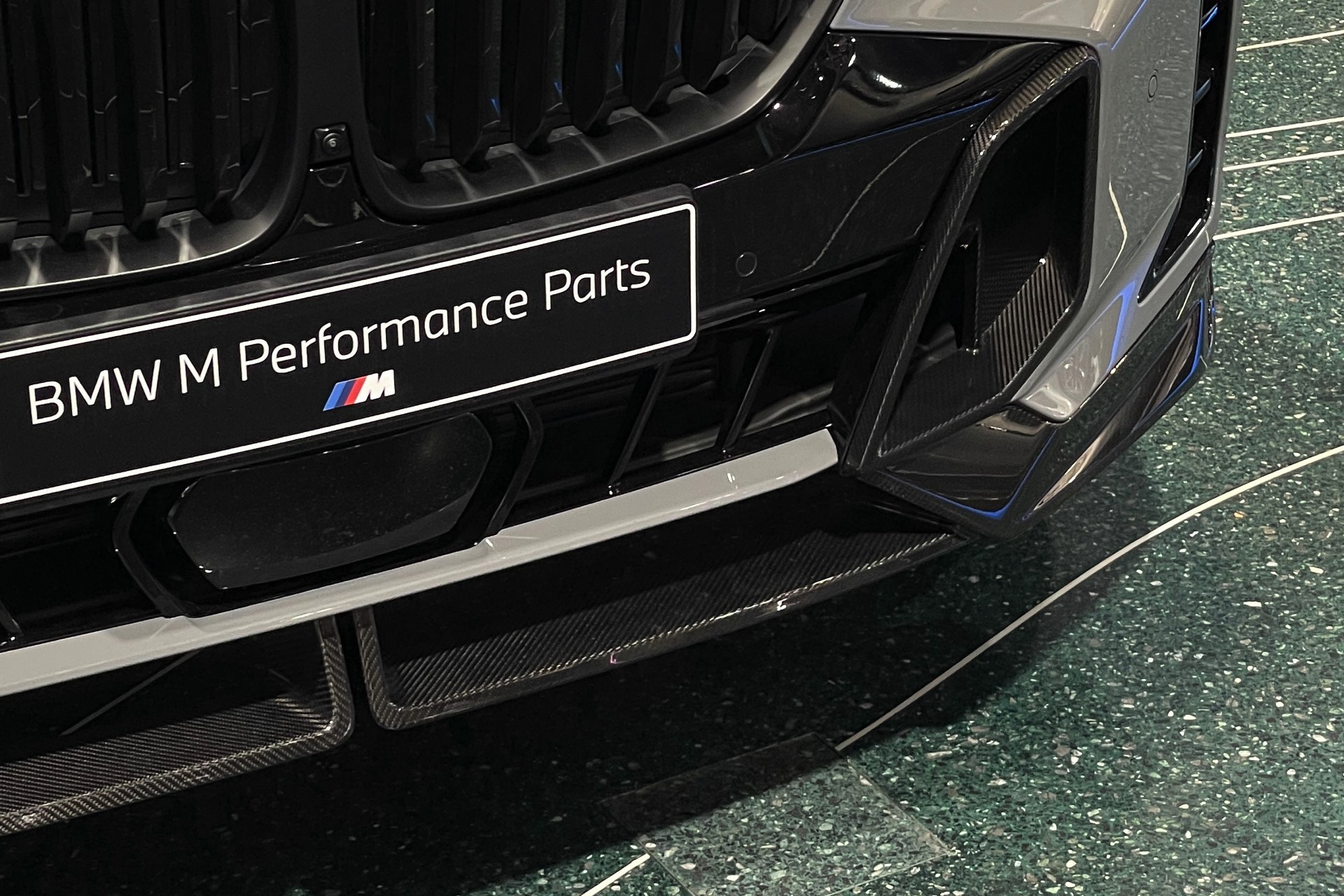 Name:  2024 BMW X5 LCI G05 Nardo Gray Individual M Performance Parts 13.jpg
Views: 0
Size:  498.1 KB