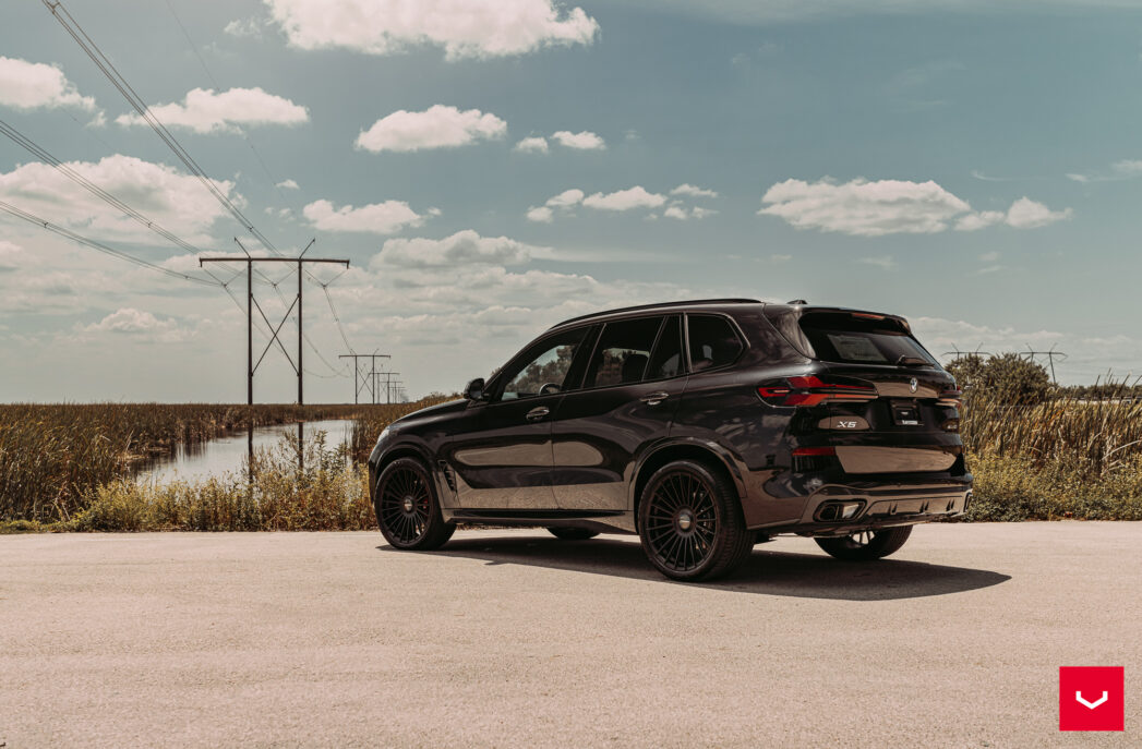 Name:  BMW-X5-Hybrid-Forged-Series-HF-8--Vossen-Wheels-2023-5-1047x687.jpg
Views: 139
Size:  151.7 KB