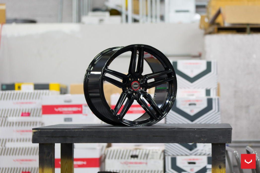 Name:  Vossen-HF-1-Wheel-C25-Gloss-Black-Hybrid-Forged-Series--Vossen-Wheels-2018-1022-1047x698.jpg
Views: 929
Size:  105.9 KB