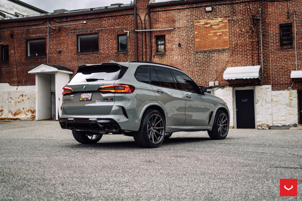 Name:  BMW-X5M-Hybrid-Forged-Series-HF-3--Vossen-Wheels-2022-116-1047x698.jpg
Views: 19
Size:  207.0 KB