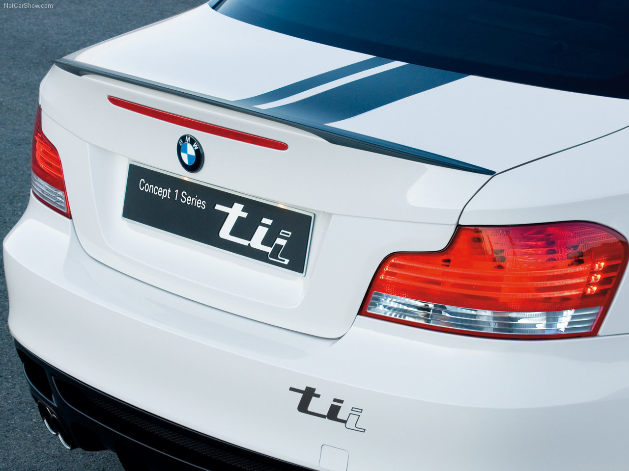 Name:  BMW-1-Series_tii_Concept-2007-1280-11.jpg
Views: 4256
Size:  168.1 KB