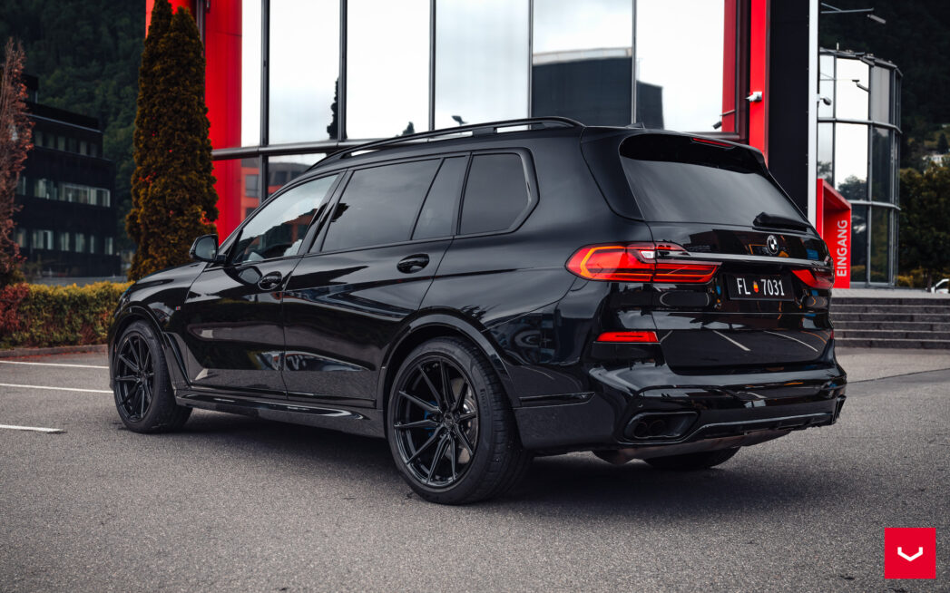 Name:  BMW-X7-Hybrid-Forged-Series-HF-3--Vossen-Wheels-2023-13-1047x654.jpg
Views: 29
Size:  177.5 KB